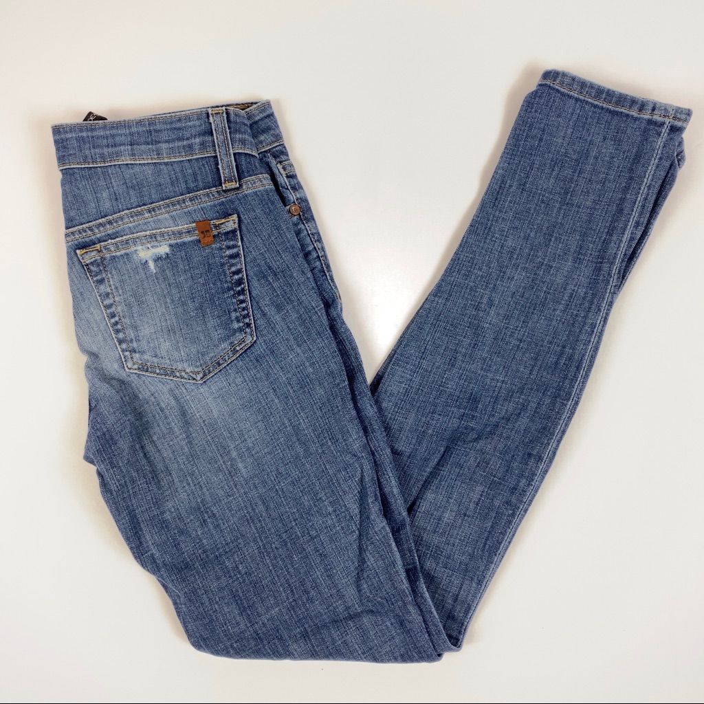 Joes Jeans Nina Destroyed Skinny Jean 25 X 32